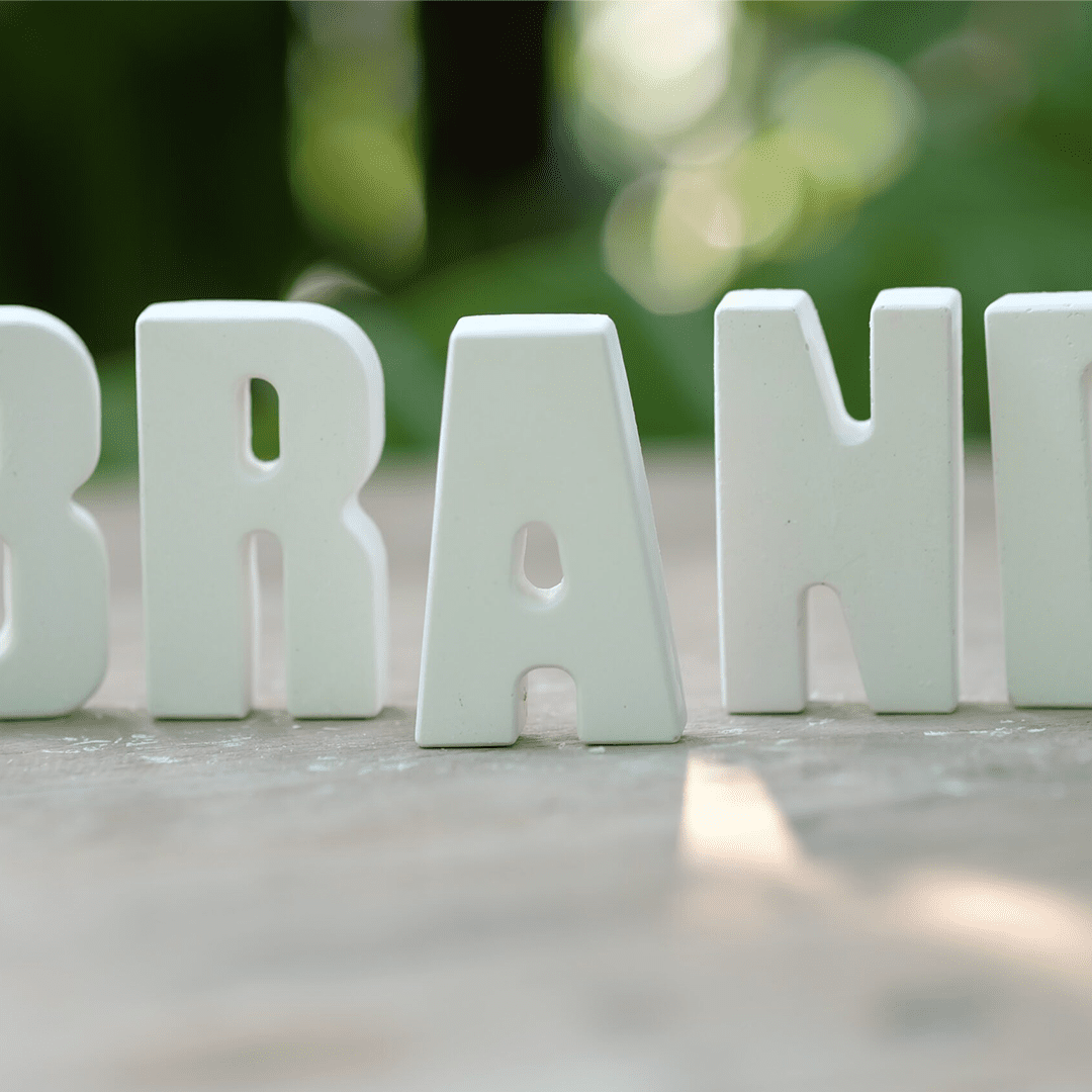 Branding en print à la demande : trouver un bon nom de marque